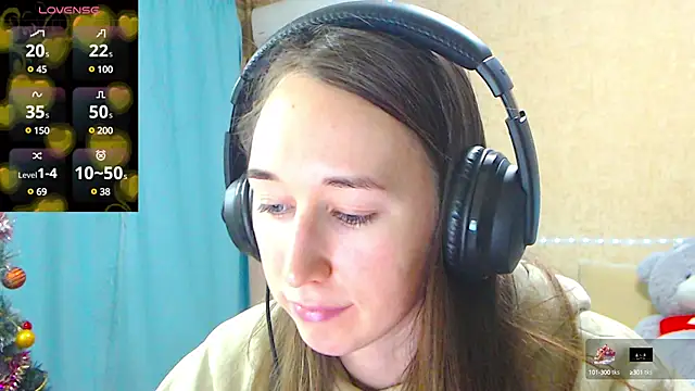 Snapshot of --Model--2 chatting on January 15, 8:58 pm --Model--2 online show from January 15, 8:58 pm