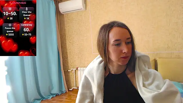 Snapshot of --Model--2 chatting on February 18, 8:36 pm --Model--2 online show from February 18, 8:36 pm