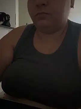 Snapshot of carola_hotwife chatting on June 7, 1:04 pm carola hotwife online show from June 7, 1:04 pm
