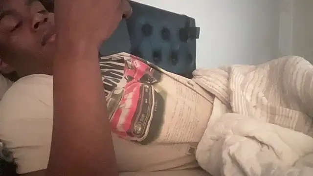 Snapshot of tokenkingtn chatting on October 25, 4:57 pm tokenkingtn online show from October 25, 4:57 pm