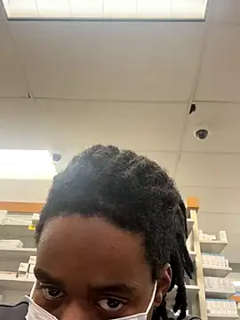 Snapshot of tokenkingtn chatting on December 1, 12:37 am tokenkingtn online show from December 1, 12:37 am