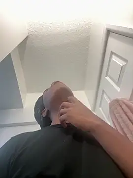 Snapshot of tokenkingtn chatting on January 8, 6:05 am tokenkingtn online show from January 8, 6:05 am