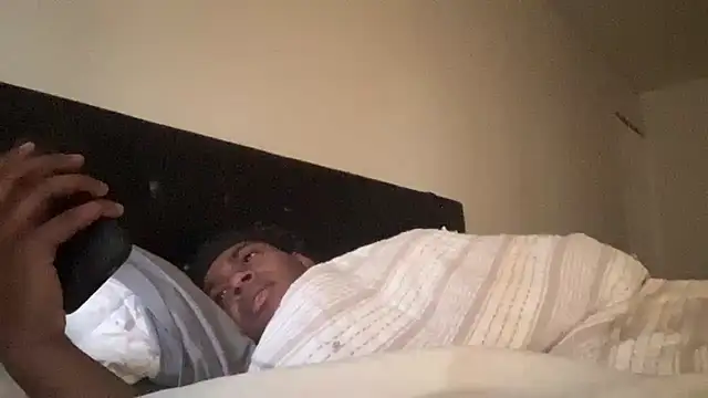 Snapshot of tokenkingtn chatting on January 9, 1:03 pm tokenkingtn online show from January 9, 1:03 pm