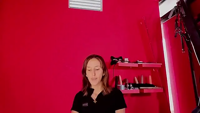 Ambar Roux  online show from September 10, 2:06 pm