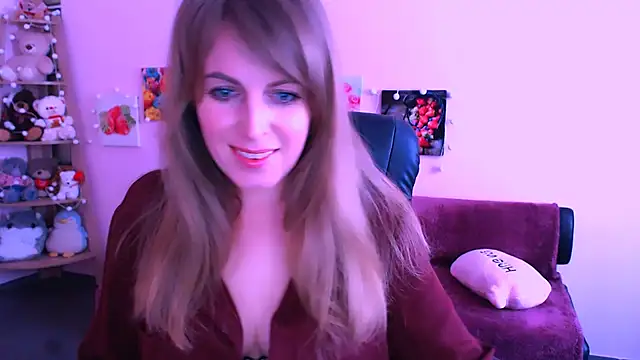 Hot Milady online show from March 16, 8:40 am