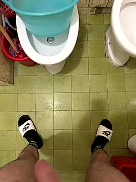 Snapshot of Miky_21 chatting on September 23, 12:24 am Miky 21 online show from September 23, 12:24 am