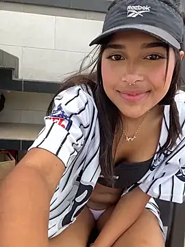 Mariangel 11 online show from January 14, 5:45 pm