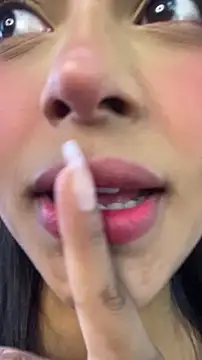 Snapshot of Mariangel_11 chatting on April 25, 2:03 pm Mariangel 11 online show from April 25, 2:03 pm