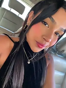 Snapshot of Mariangel_11 chatting on May 26, 2:13 pm Mariangel 11 online show from May 26, 2:13 pm
