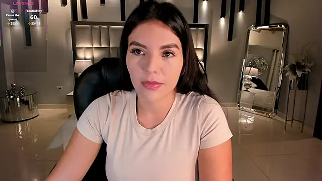 ValeriaRoldanX online show from November 19, 3:17 am