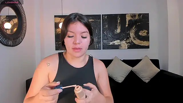 ValeriaRoldanX online show from July 16, 11:27 am