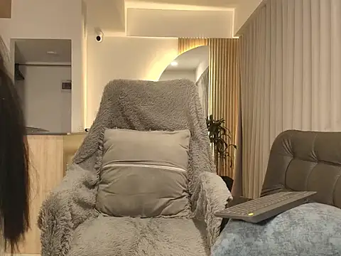 thesweetkhloe   online show from July 11, 11:17 pm