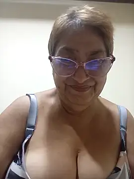 florecita69 online show from February 21, 2:23 am