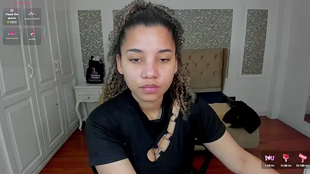 Snapshot of Mayaa_ross chatting on September 16, 2:12 am Mayaa ross online show from September 16, 2:12 am