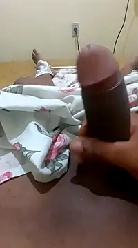 Snapshot of kidba07 chatting on December 28, 9:52 am kidba07 online show from December 28, 9:52 am