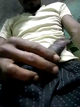 Snapshot of Antor1234 chatting on February 27, 8:28 am Antor1234 online show from February 27, 8:28 am