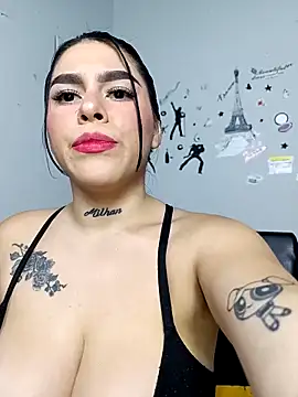 BigTits Kitty online show from October 20, 6:14 am