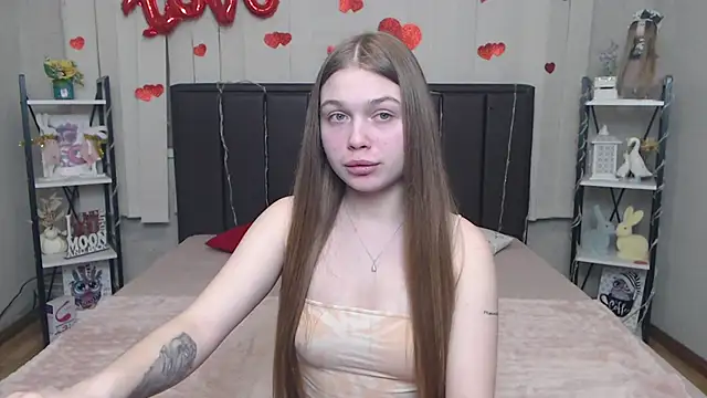 LaraPika online show from April 17, 5:10 am