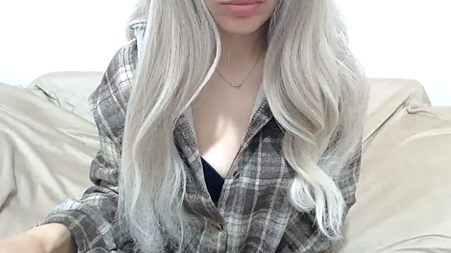  kitty Rose  online show from April 6, 2:20 am