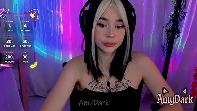 Snapshot of _AmyDark chatting on September 13, 7:13 pm AmyDark online show from September 13, 7:13 pm