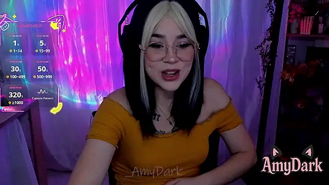 Snapshot of _AmyDark chatting on September 24, 8:34 pm AmyDark online show from September 24, 8:34 pm
