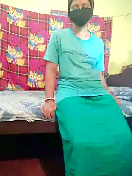 Snapshot of indiancouple09 chatting on December 4, 5:00 pm indiancouple09 online show from December 4, 5:00 pm