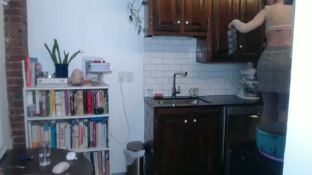 MaeDaybaby online show from February 18, 11:41 pm