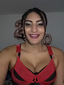 Brianna Trans00 online show from December 15, 6:59 pm