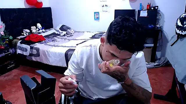 freddy romas online show from May 15, 11:56 pm
