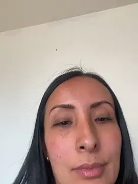 Snapshot of yaralyminjo2 chatting on January 7, 9:14 pm yaralyminjo2 online show from January 7, 9:14 pm