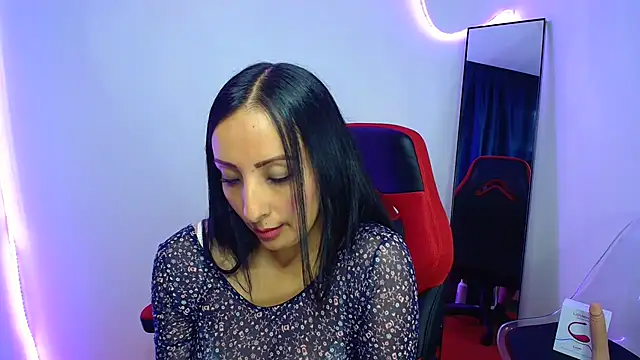 Snapshot of yaralyminjo2 chatting on March 6, 1:46 pm yaralyminjo2 online show from March 6, 1:46 pm