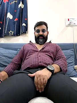 Fun Guuy online show from April 12, 2:49 am