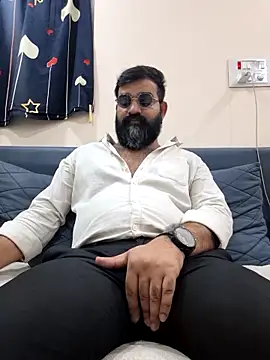 Fun Guuy online show from April 14, 3:01 am