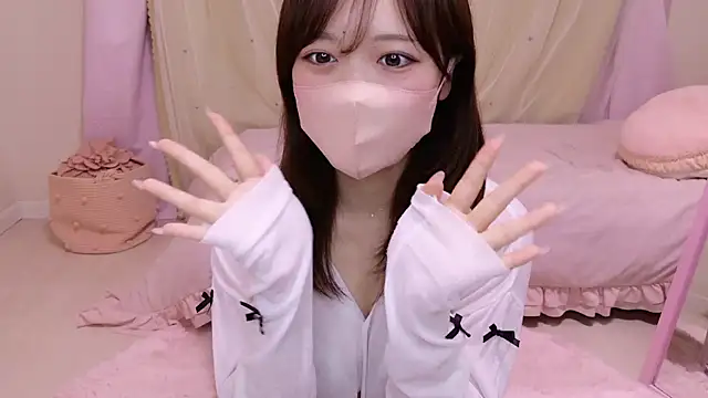 HANApipi online show from April 10, 3:45 am