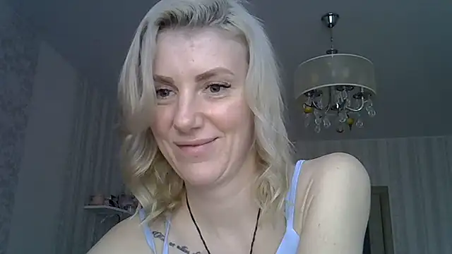 Snapshot of Pabonya91 chatting on December 2, 10:50 am Pabonya91 online show from December 2, 10:50 am