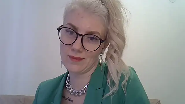 Snapshot of Pabonya91 chatting on March 20, 2:32 pm Pabonya91 online show from March 20, 2:32 pm