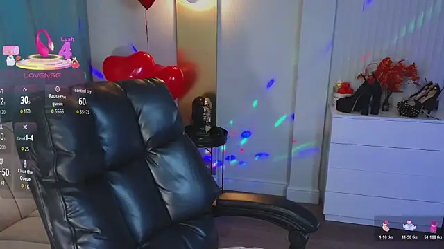 Jenna Adams  online show from February 24, 1:14 am