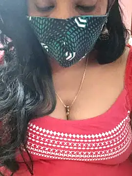 Snapshot of mallu-sumi chatting on February 19, 10:12 am mallu-sumi online show from February 19, 10:12 am