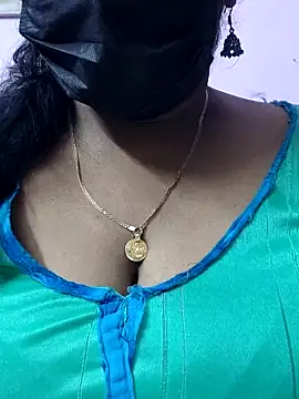 Snapshot of mallu-sumi chatting on March 13, 6:03 pm mallu-sumi online show from March 13, 6:03 pm