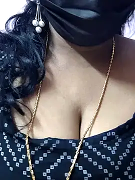 Snapshot of mallu-sumi chatting on March 19, 10:25 pm mallu-sumi online show from March 19, 10:25 pm
