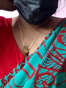 Snapshot of mallu-sumi chatting on April 30, 3:13 am mallu-sumi online show from April 30, 3:13 am
