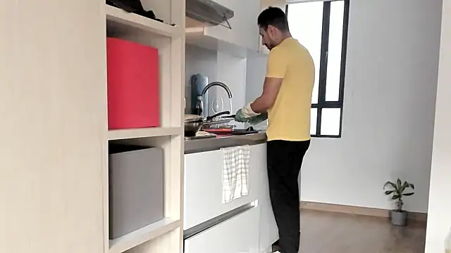 Snapshot of pablo-rincon95 chatting on December 26, 12:38 pm pablo-rincon95 online show from December 26, 12:38 pm