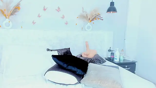 Krystal cambell1 online show from February 9, 11:36 pm