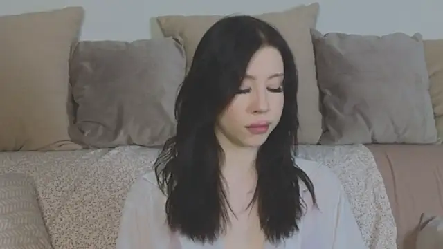 Snapshot of AnnTaint chatting on December 13, 1:01 pm AnnTaint online show from December 13, 1:01 pm