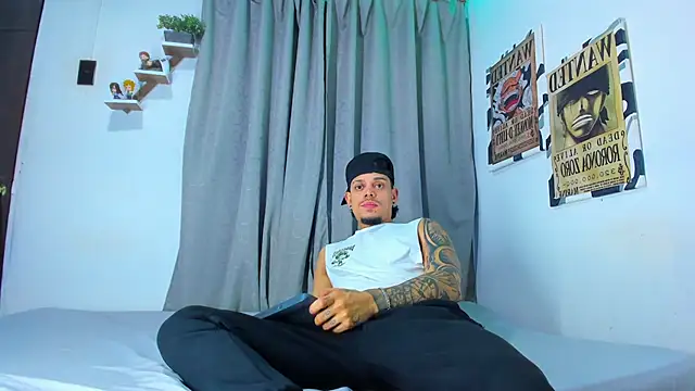 Friendsofeverything  online show from July 17, 12:39 am