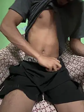 Snapshot of Privateseducer chatting on January 10, 9:34 am Privateseducer online show from January 10, 9:34 am