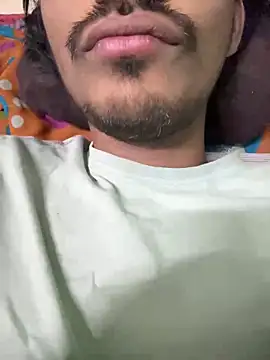 Snapshot of Privateseducer chatting on March 19, 10:20 pm Privateseducer online show from March 19, 10:20 pm