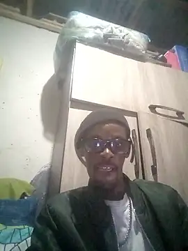 Snapshot of TDKbabs chatting on February 21, 12:33 am TDKbabs online show from February 21, 12:33 am