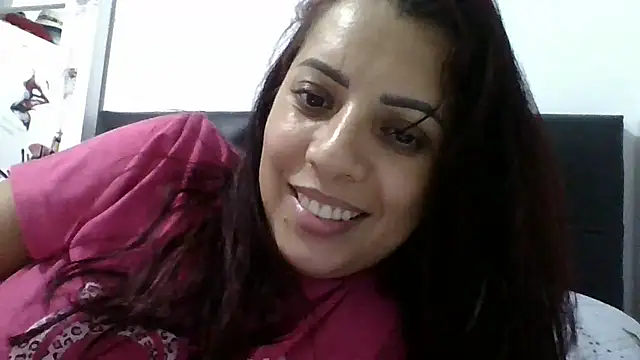 Snapshot of Anne_kis chatting on January 22, 5:26 am Anne kis online show from January 22, 5:26 am