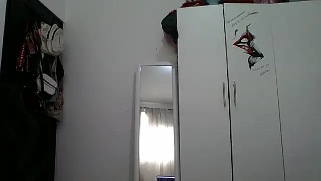 Snapshot of Anne_kis chatting on March 14, 9:00 pm Anne kis online show from March 14, 9:00 pm